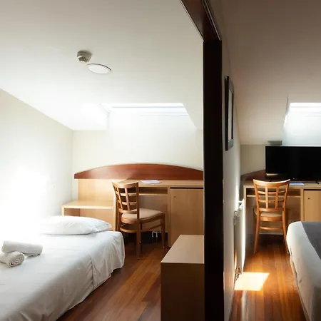 Hotel Real *