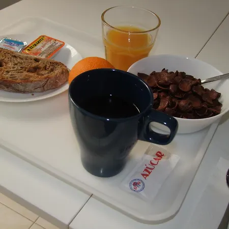 酒店 Real 费罗尔