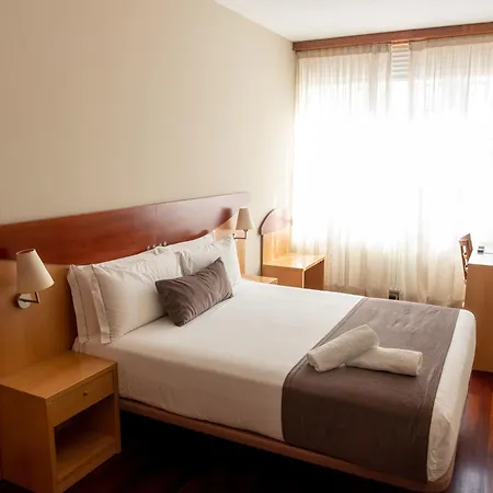 Hotel Real *
