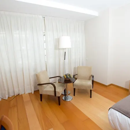 Hotel Real
