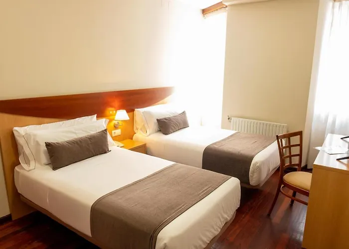 Hotel Real *